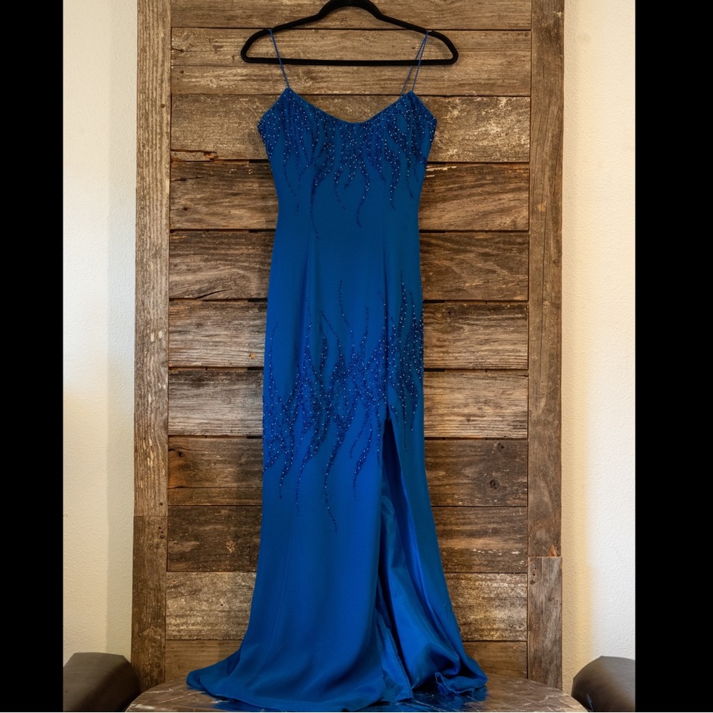 Elegant Blue Evening Dress